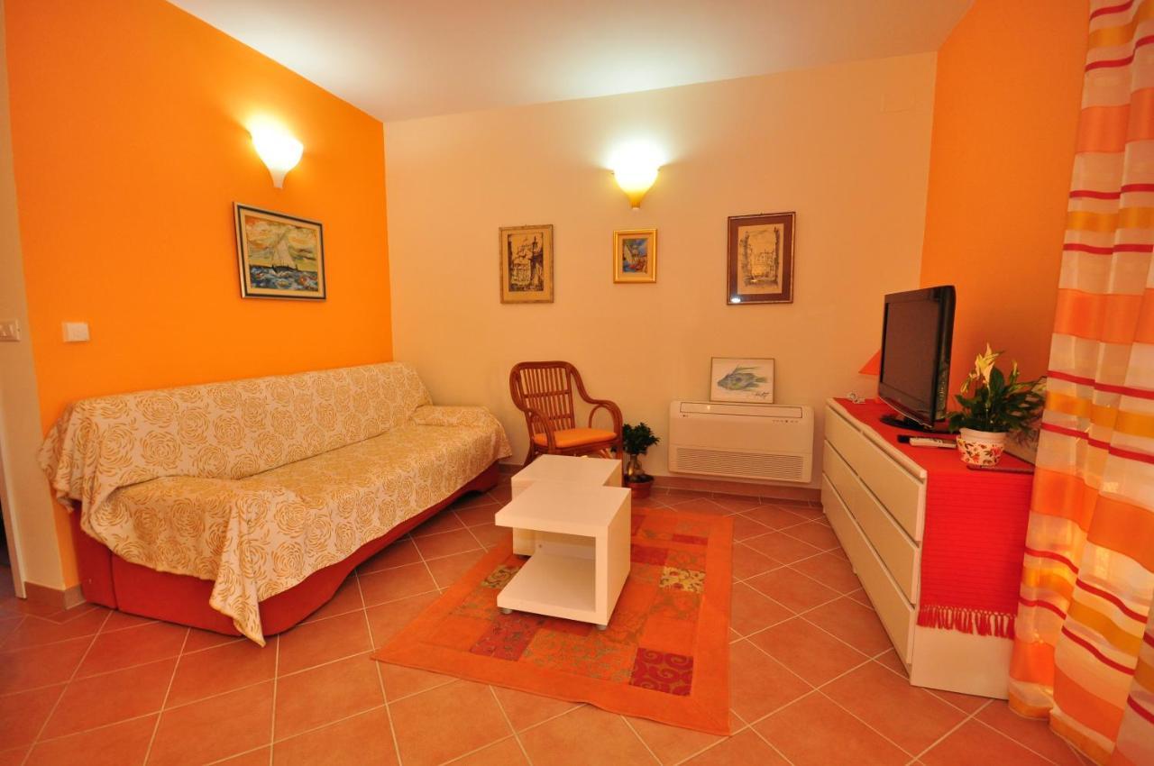 Tri Palme Apartment Првич Шепурине Екстериор снимка